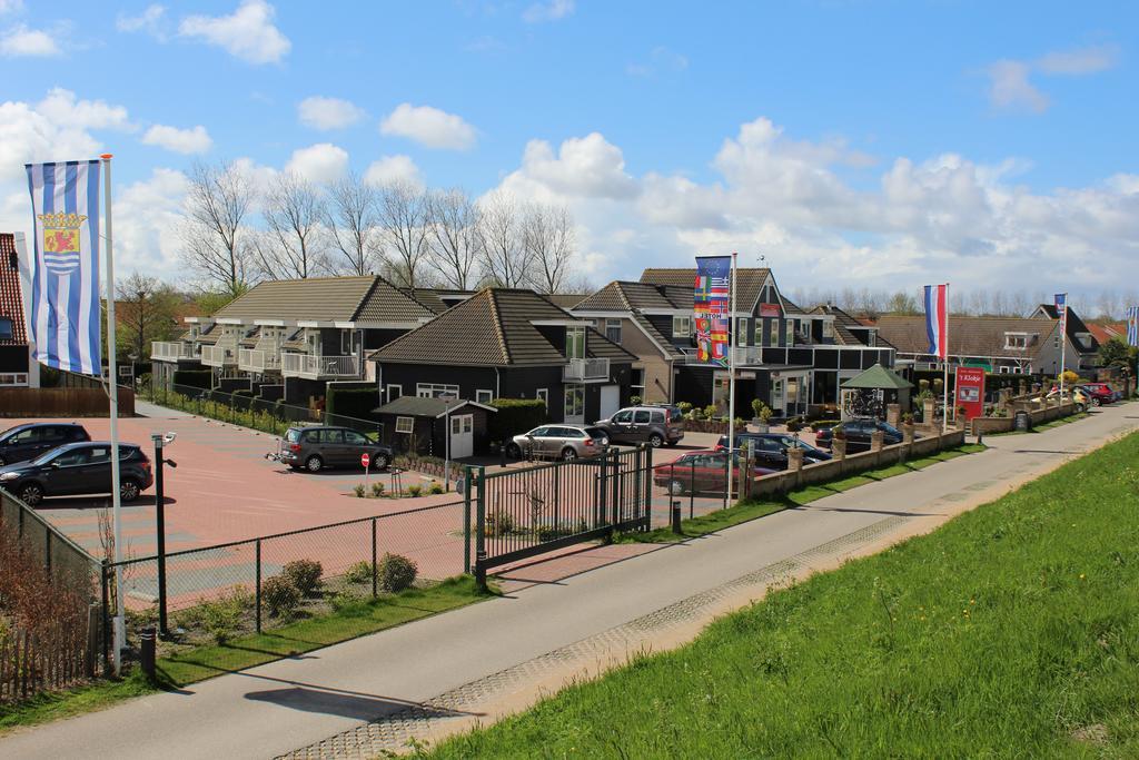 Hotel Restaurant 'T Klokje Renesse Exterior foto